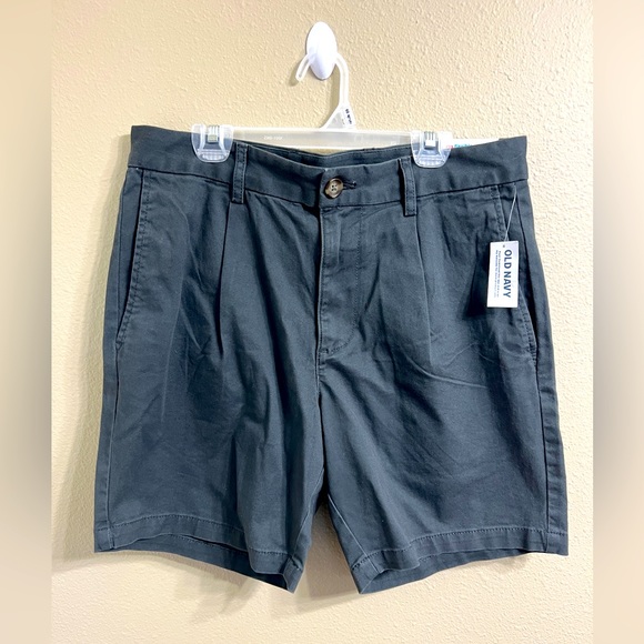 Old Navy Other - old navy slim built in flex shorts Men’s 30 Brand New With Tags